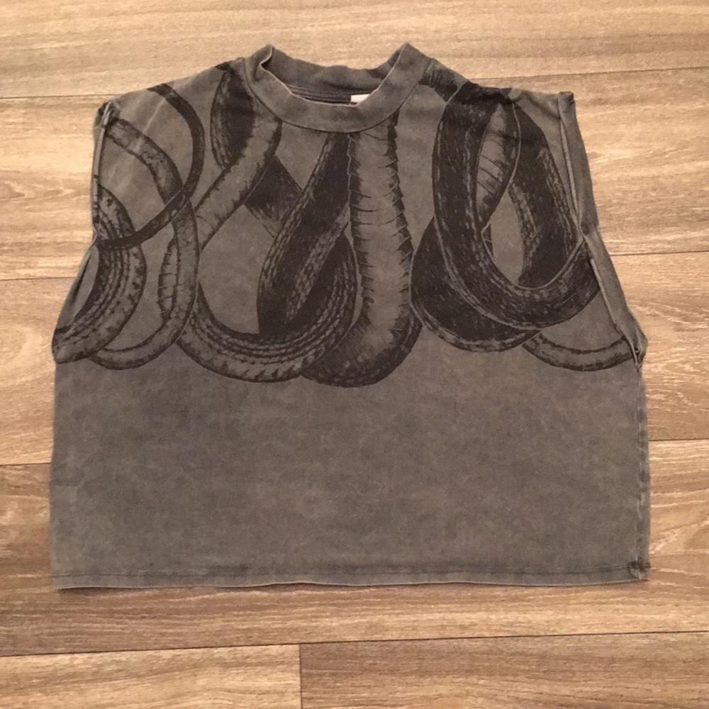 Gray Sporty crop top